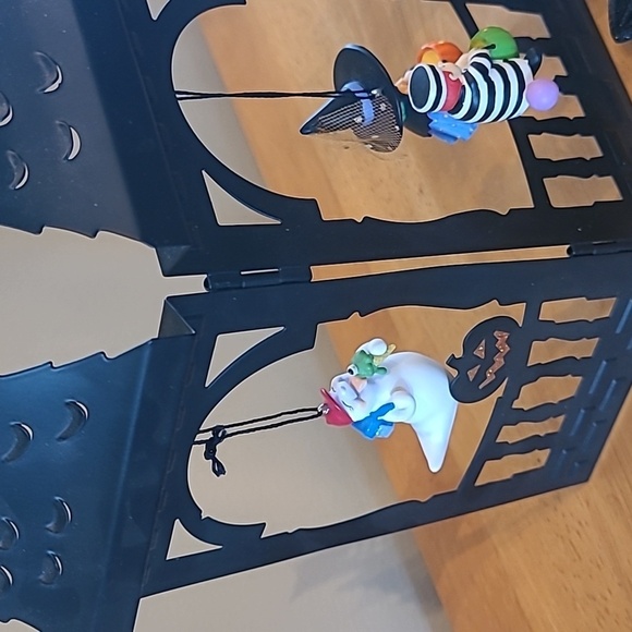 HALLMARK Retired Ghostly Gazebo Stand and Assorted Retired Halloween Ornaments - Picture 15 of 16